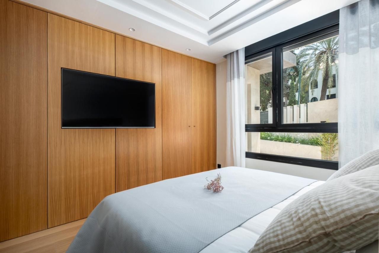 Apartamentos La Zagalilla Málaga Eksteriør bilde