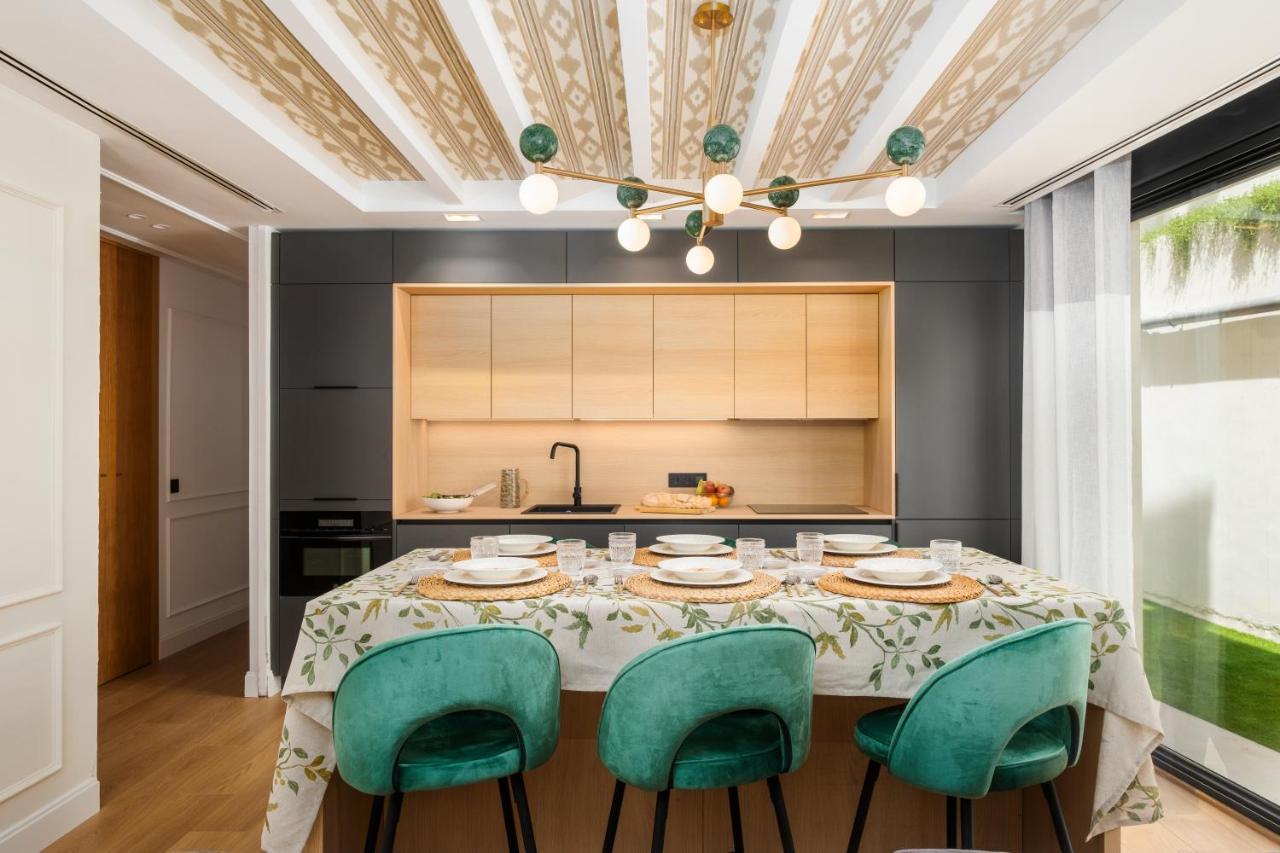 Apartamentos La Zagalilla Málaga Eksteriør bilde